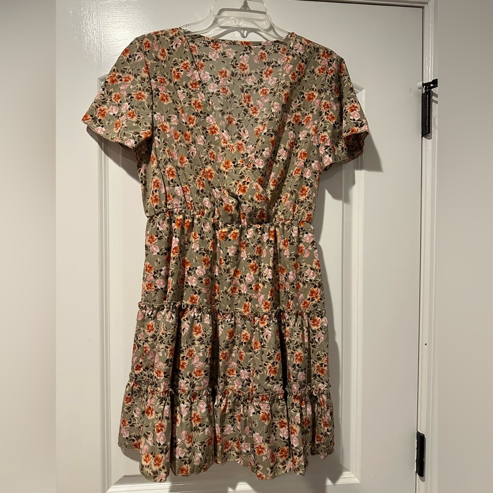 SHEIN dress with flowers